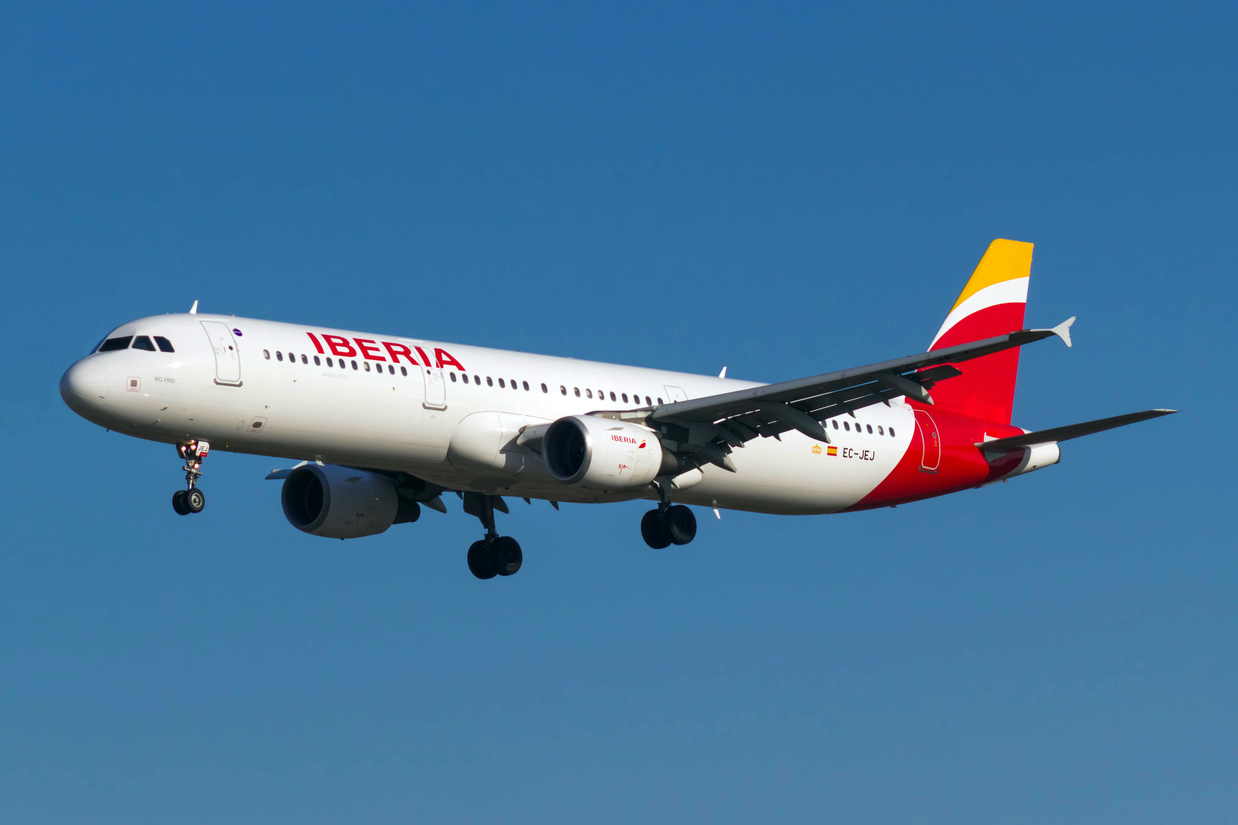 Iberia modifica los elementos del equipaje de mano
