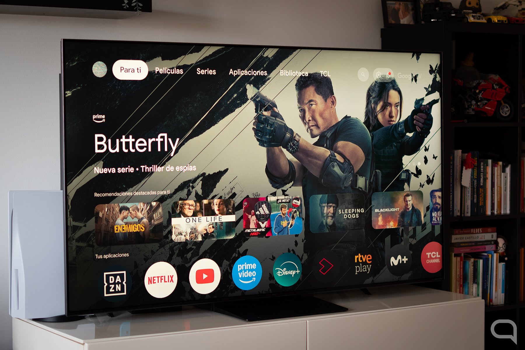 Tras probar muchas, esta es la TV de 65 pulgadas que me compraría por menos de 1.000 euros