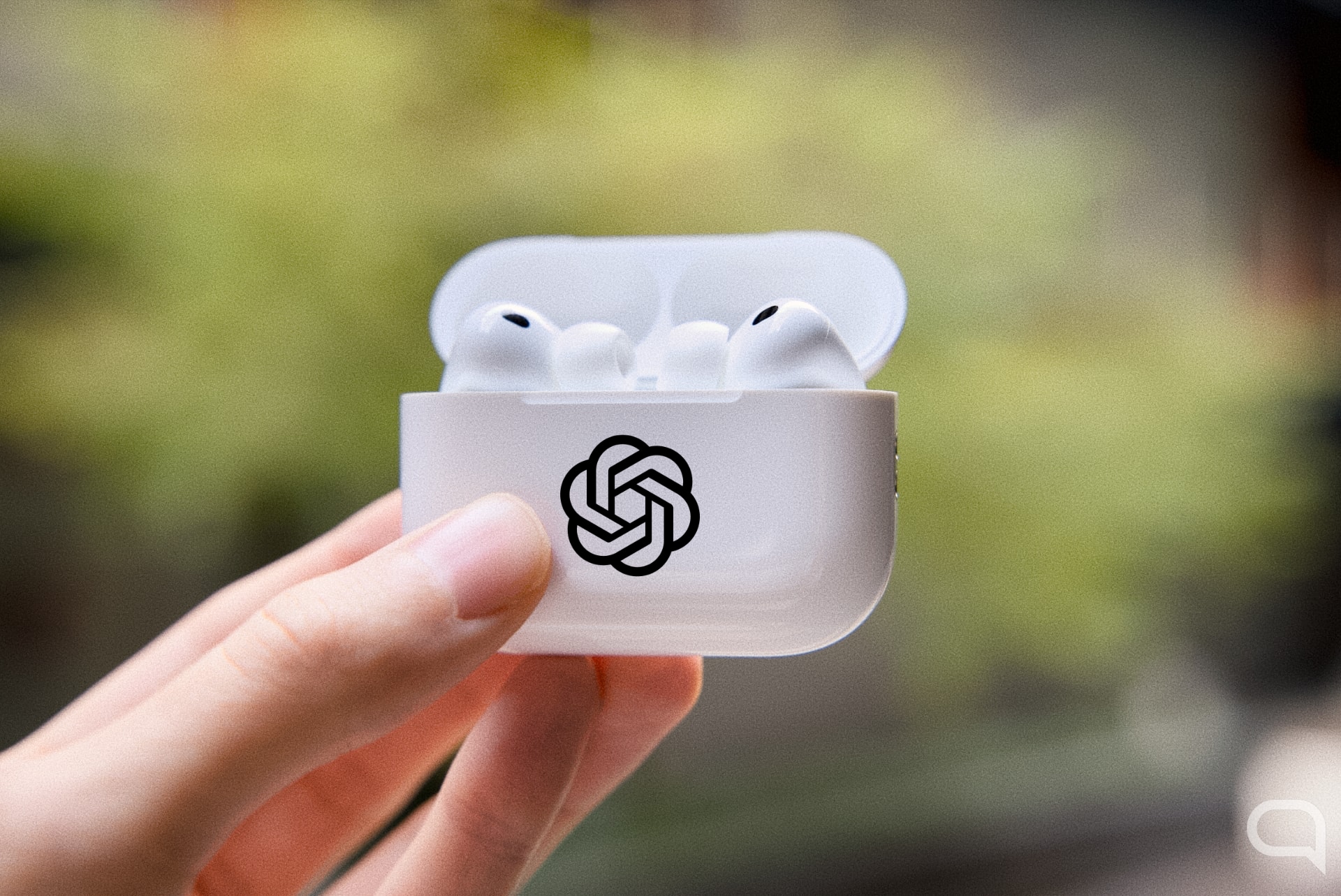 El fin de los AirPods: así será el primer dispositivo físico de OpenAI (ChatGPT)