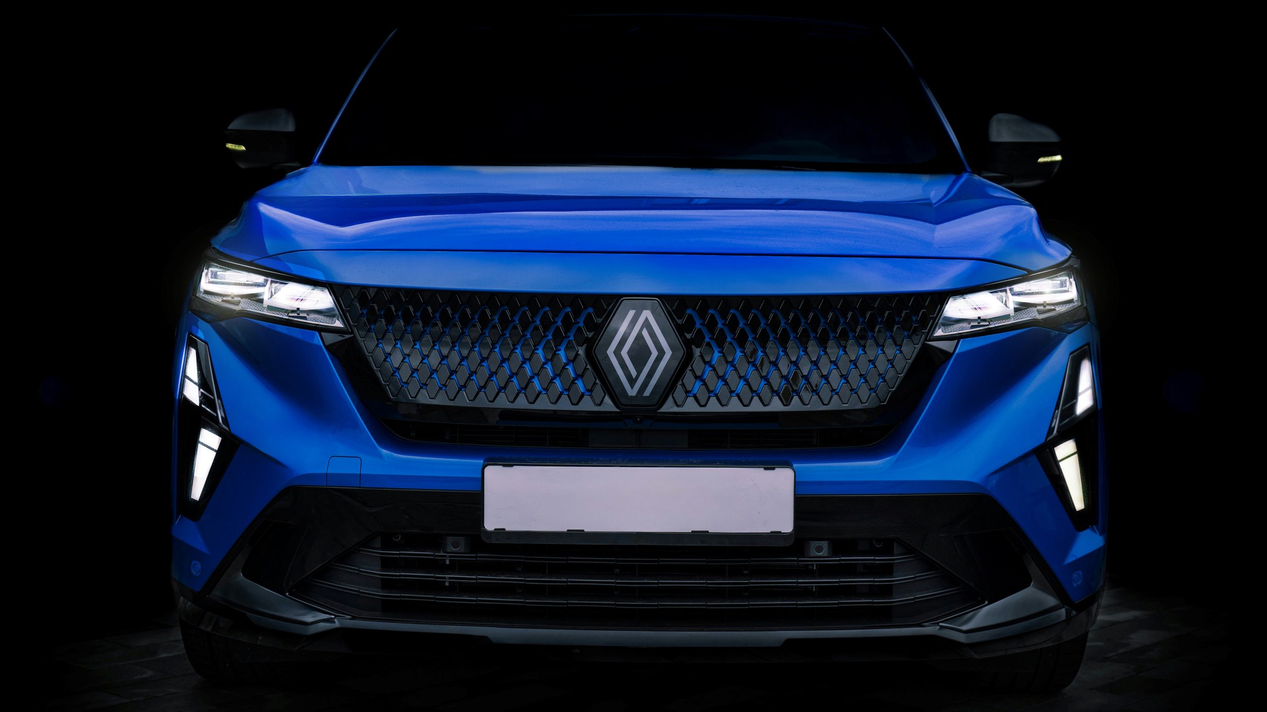 Renault sorprende a todos con un motor híbrido que consume apenas 3,3 litros a los 100 km