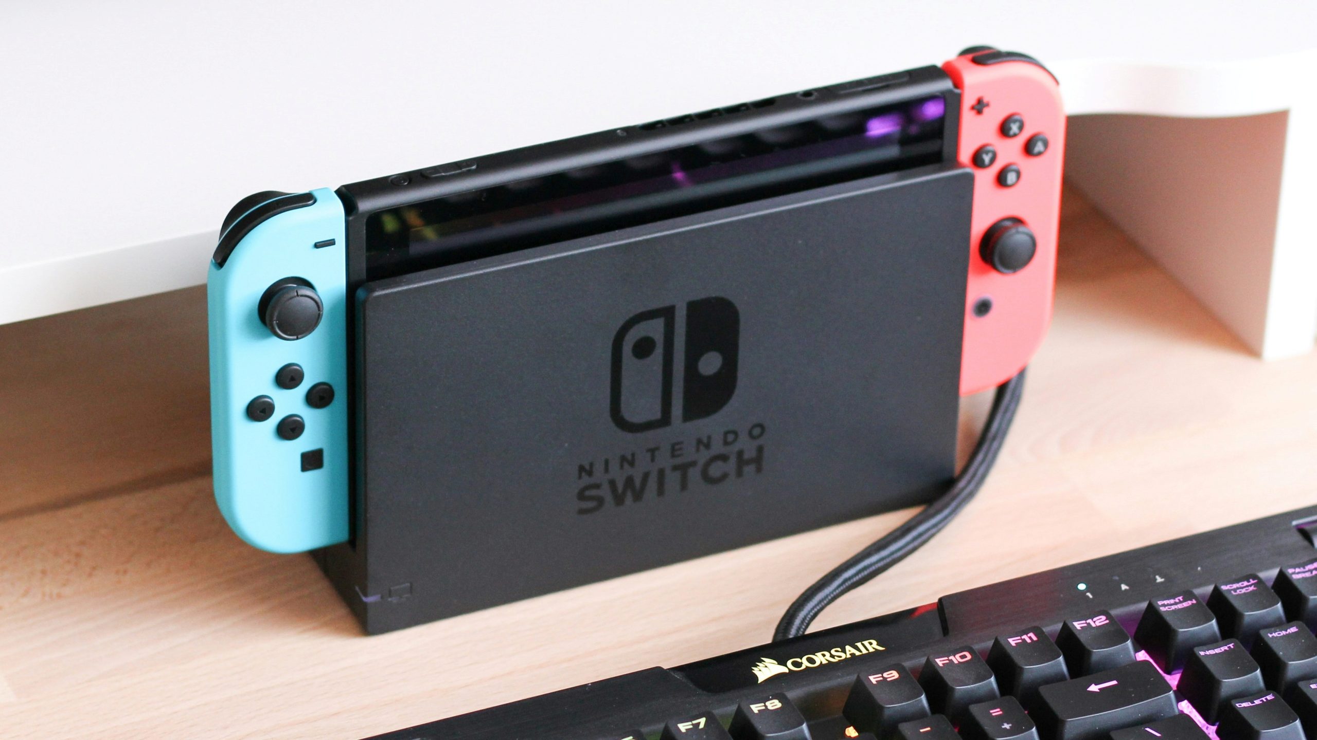 Nintendo pone punto y final a la Switch original en Europa