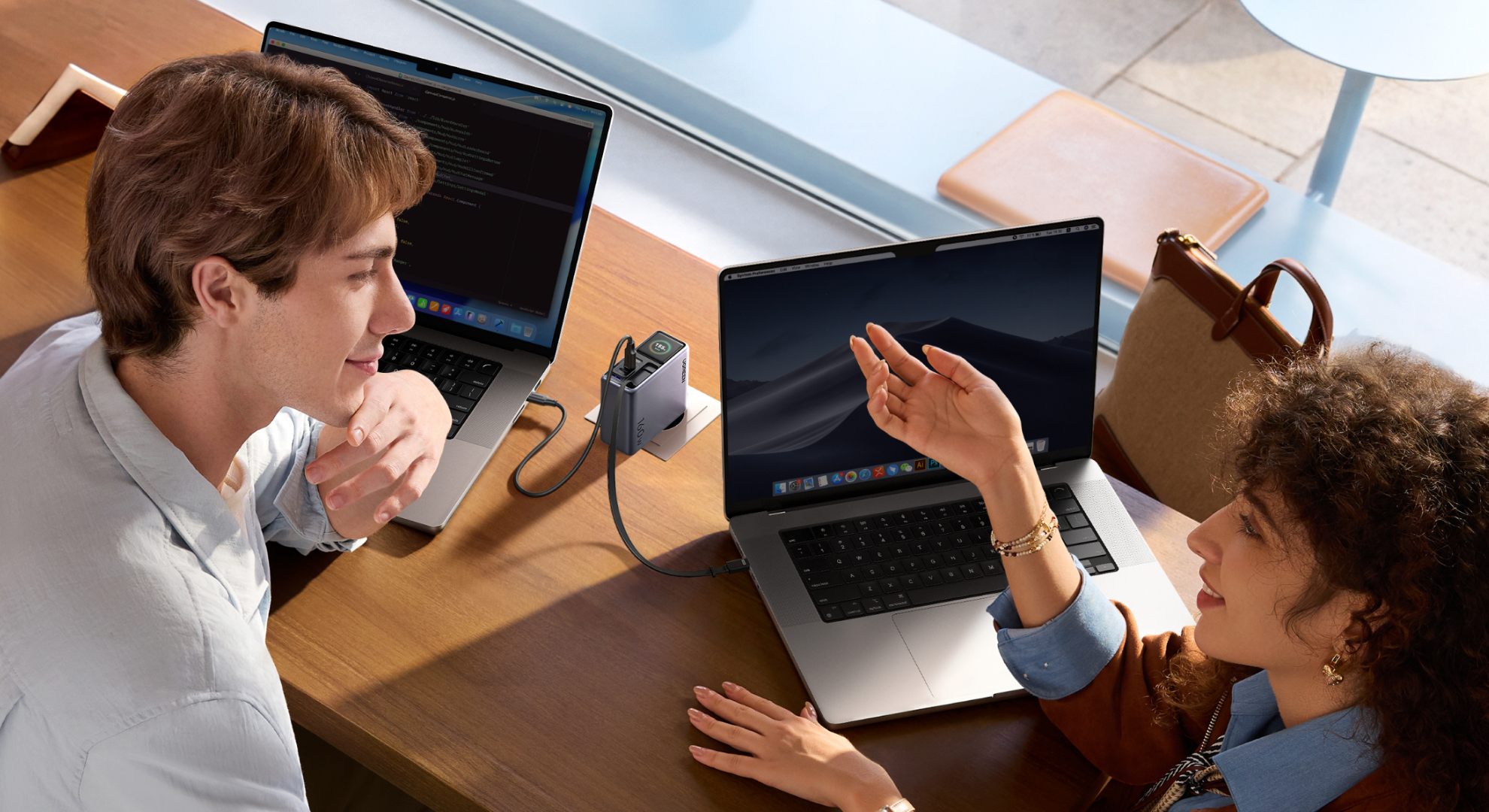 No sólo potencia: los nuevos cargadores UGREEN Nexode Pro incorporan pantalla, cable retráctil y posibilidad de carga en remoto